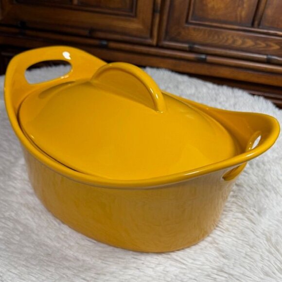 NWOT Rachael Ray Yellow 3.5qt Oval Handled Baking Dish with Lid - Picture 1 of 12